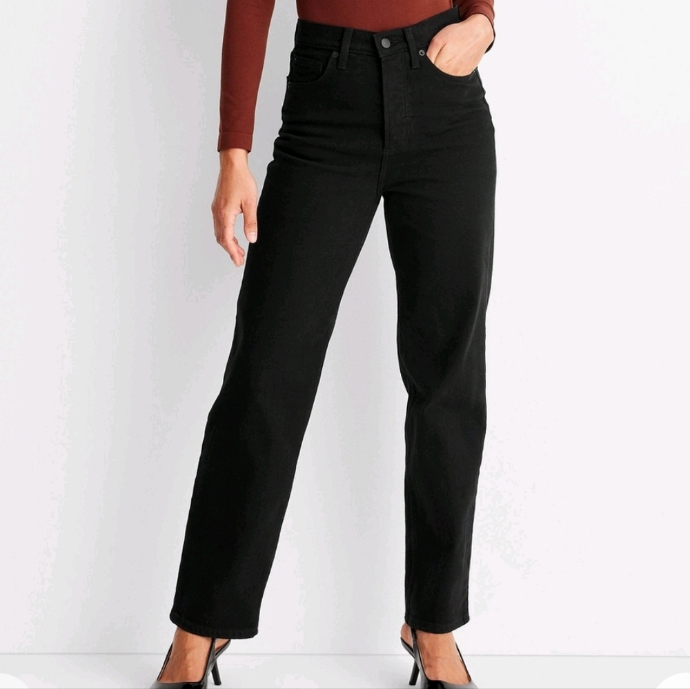 NWT Universal Thread high rise straight jeans